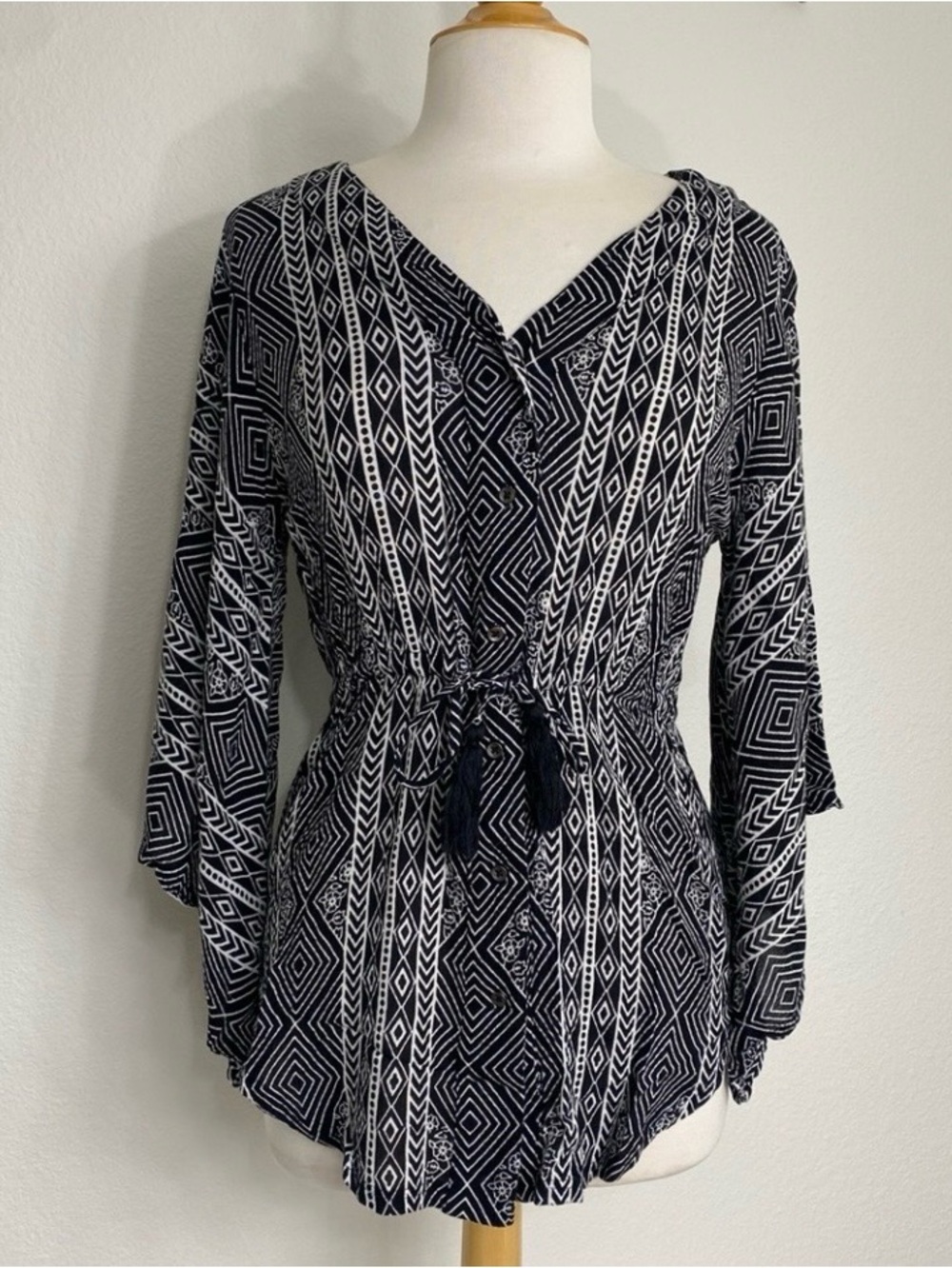 Rip Curl Womens Black White Aztec Button Drawstring Kimono Tunic Size Small Boho